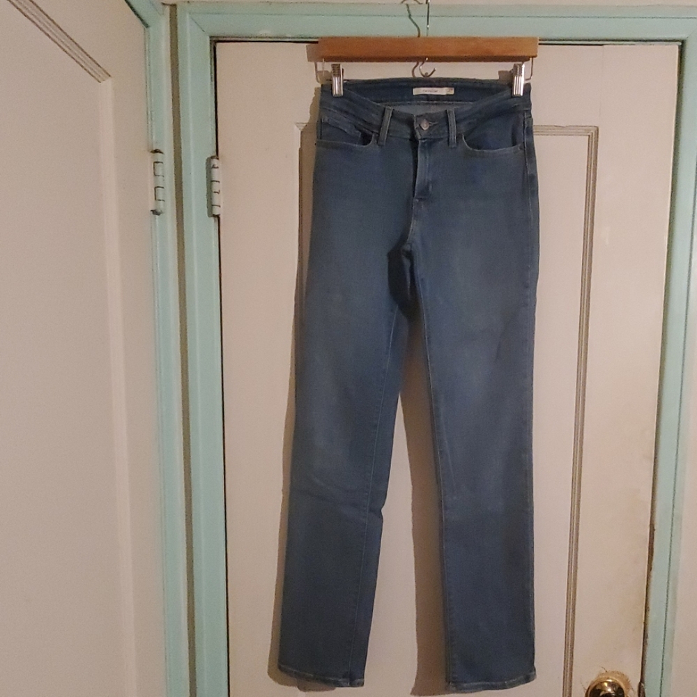 Levi's straight leg jeans